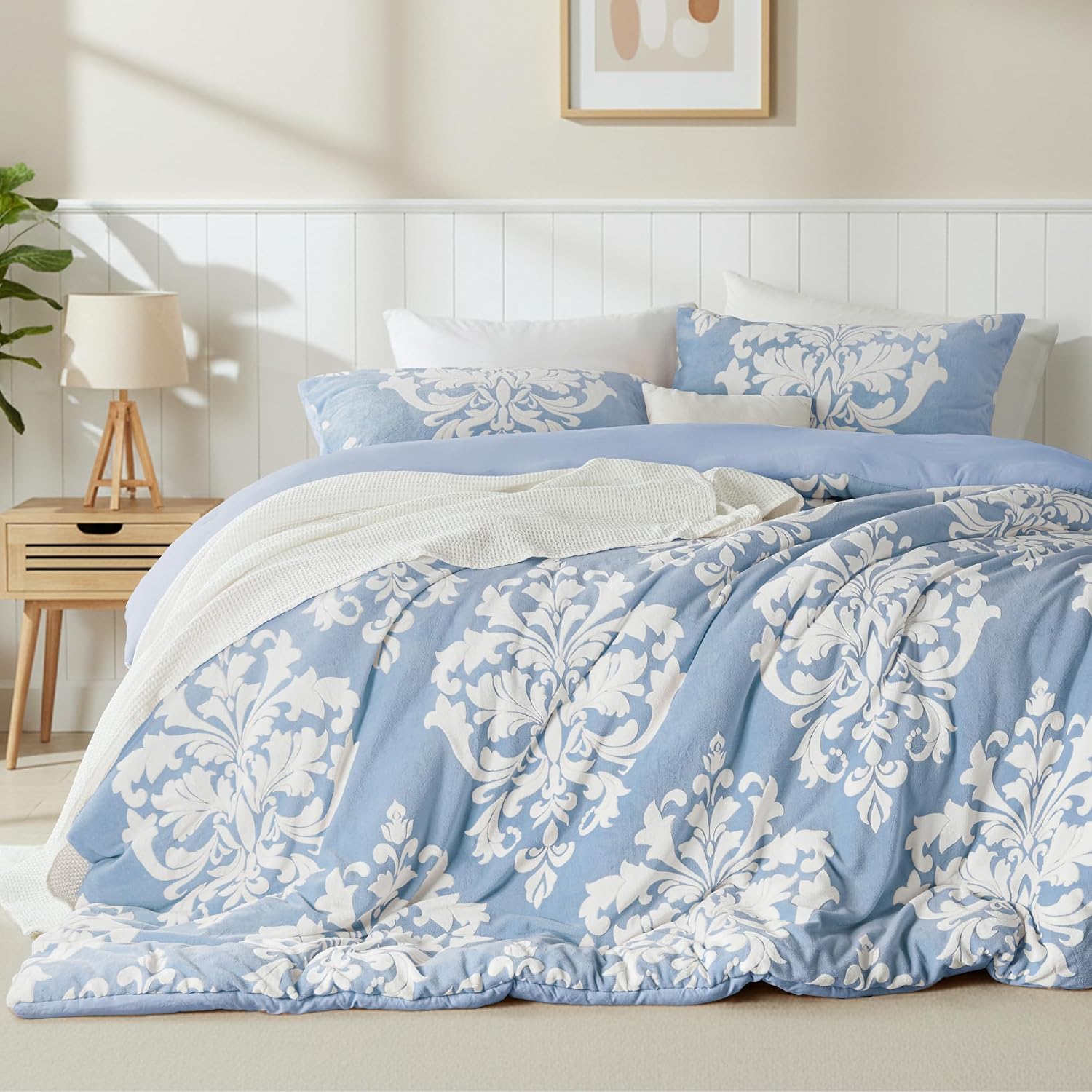 Exclusivo Mezcla Fleece Queen Comforter Set Slate Blue